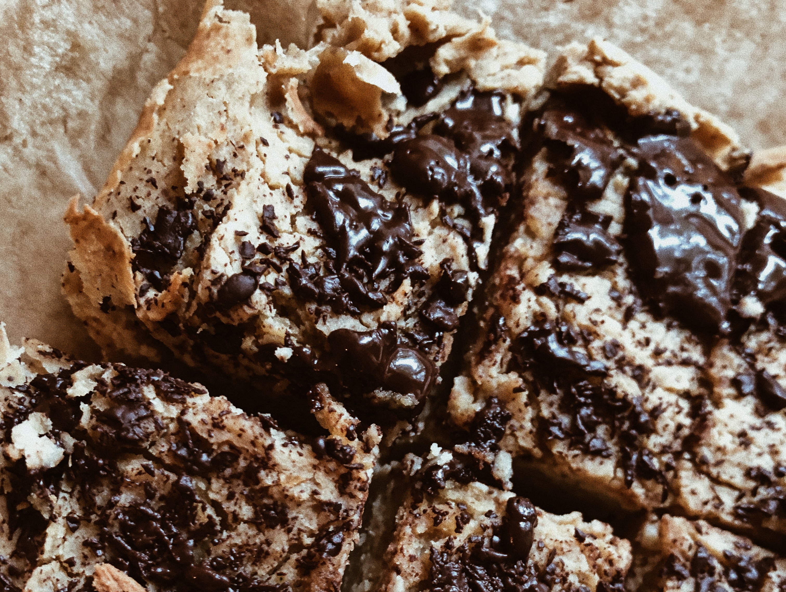 Healthy Vegan Chocolate Chip Cookie Dough Bars